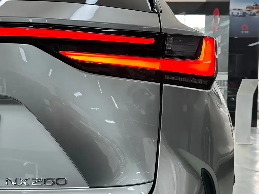 Lexus NX 2025 из CN, фото 2