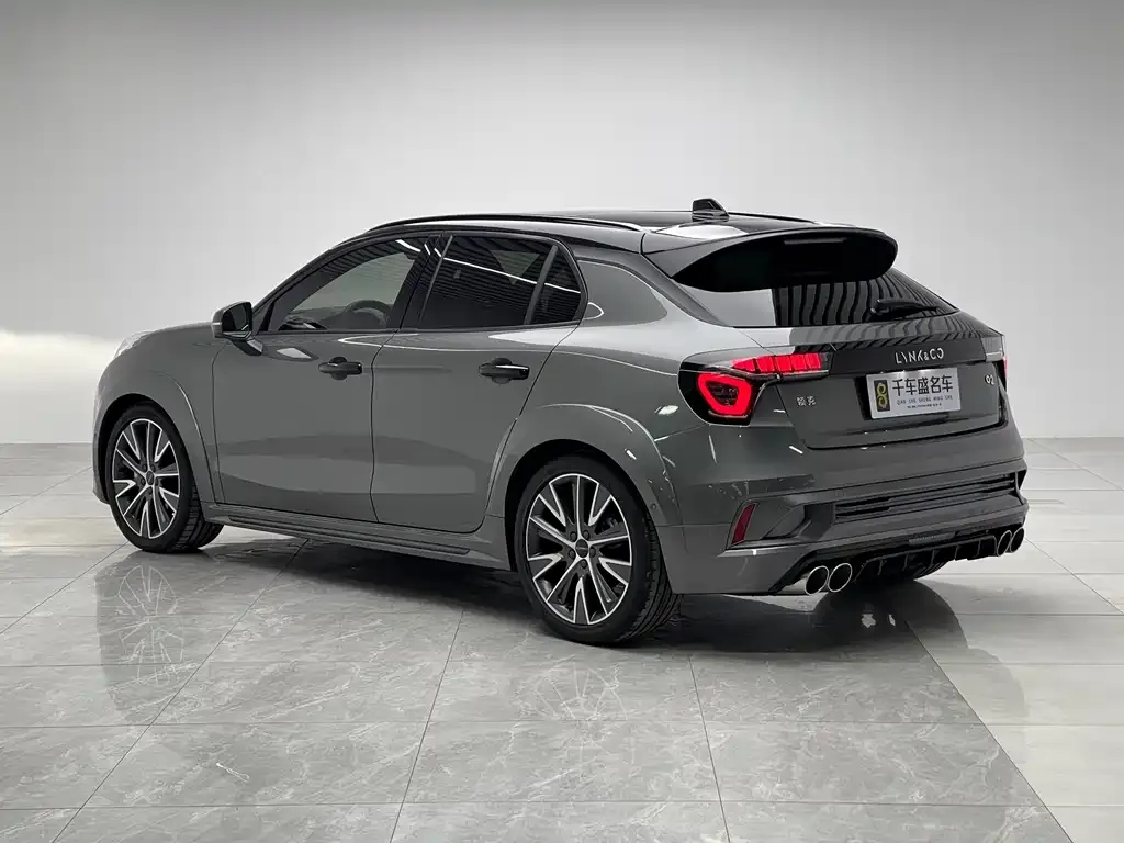 Lynk & Co 02 Hatchback — фото 10