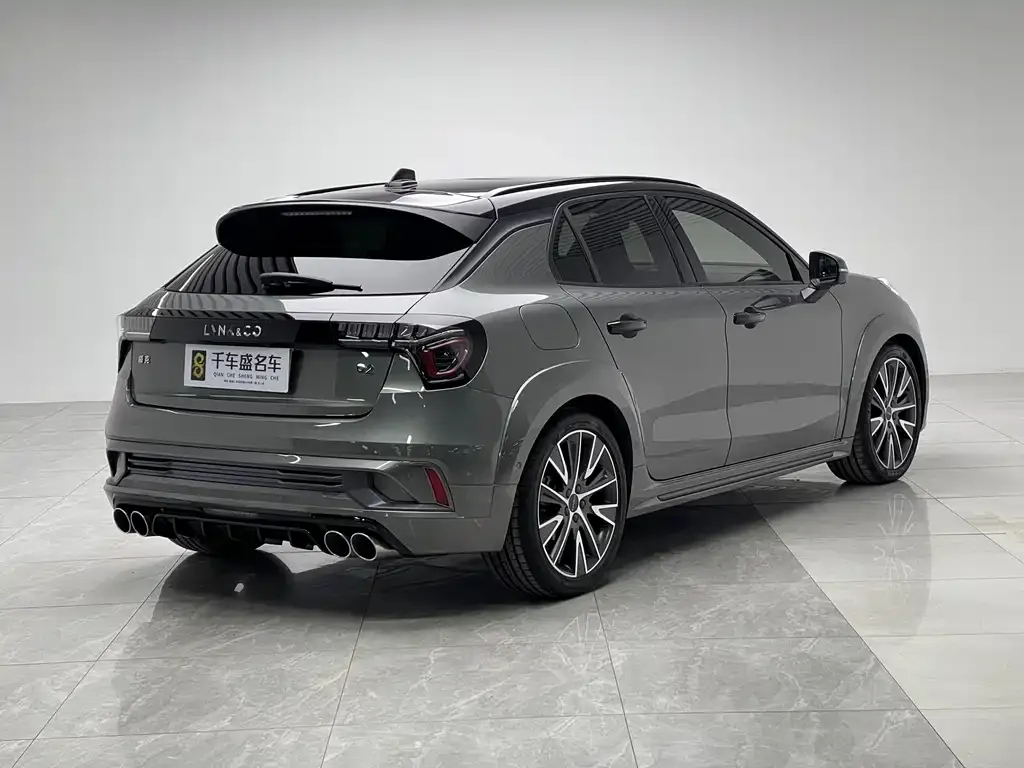 Lynk & Co 02 Hatchback — фото 5