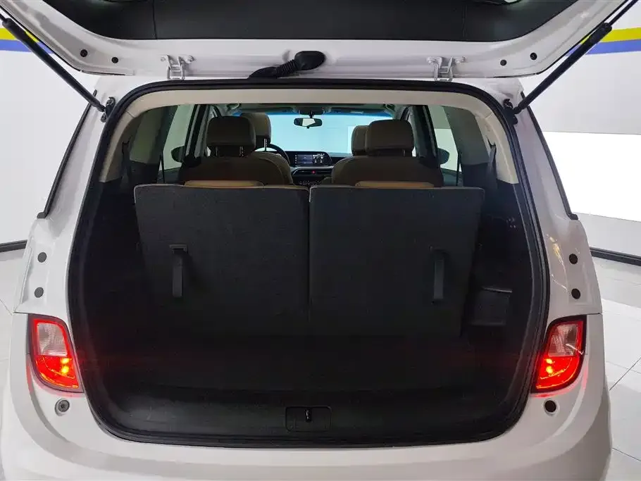 Buick GL6 2023 из CN, фото 7