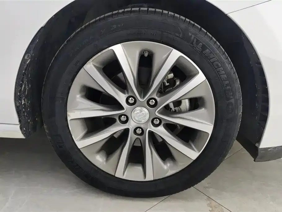 Buick GL6 2023 из CN, фото 4