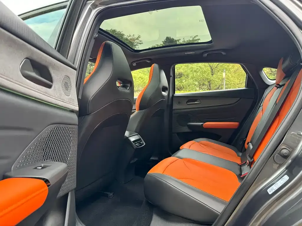 Changan UNI-V 2025 из CN, фото 5