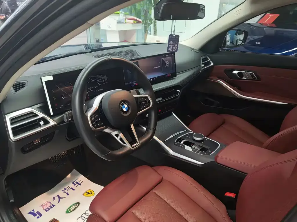 BMW 3 Series 2025 из CN, фото 10