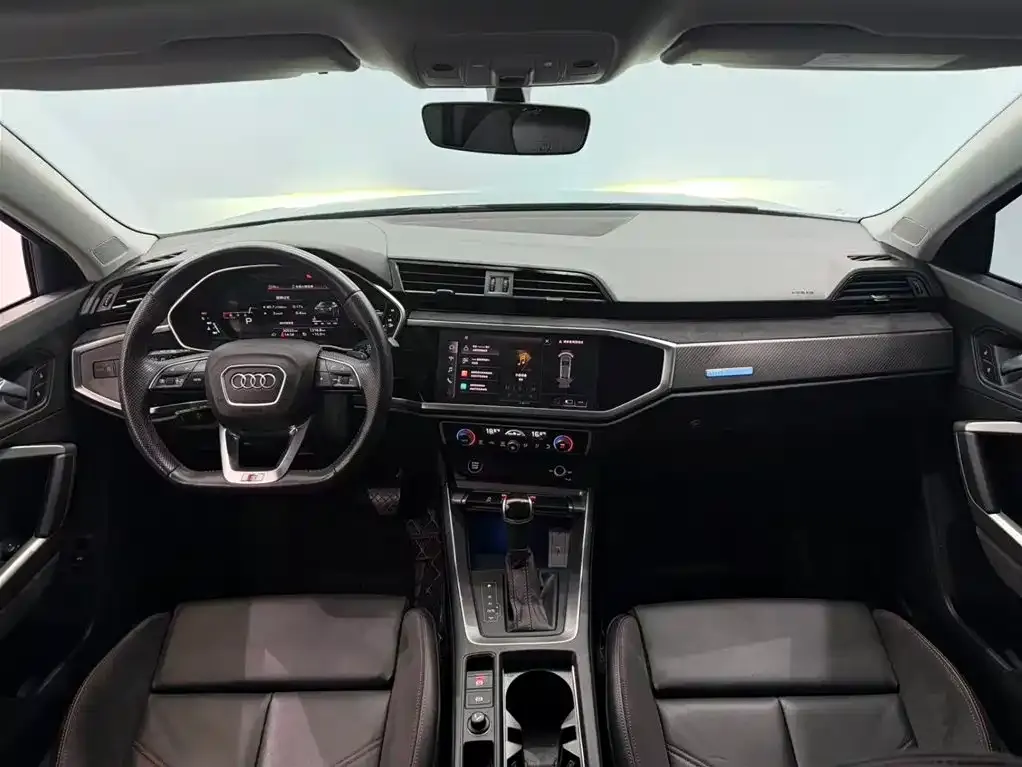 Audi Q3 Sportback — фото 7