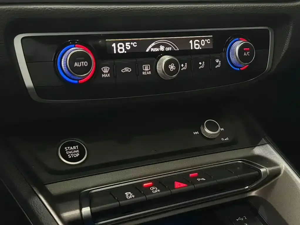 Audi Q3 Sportback — фото 9