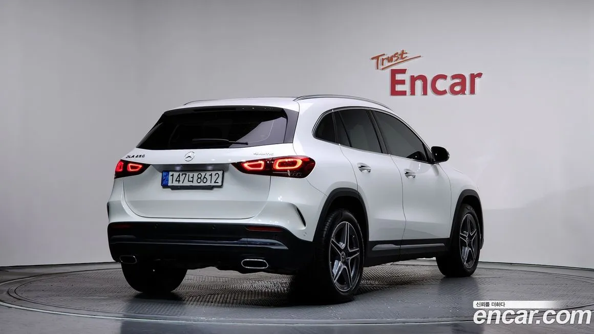 Mercedes-Benz GLA-Class — фото 5