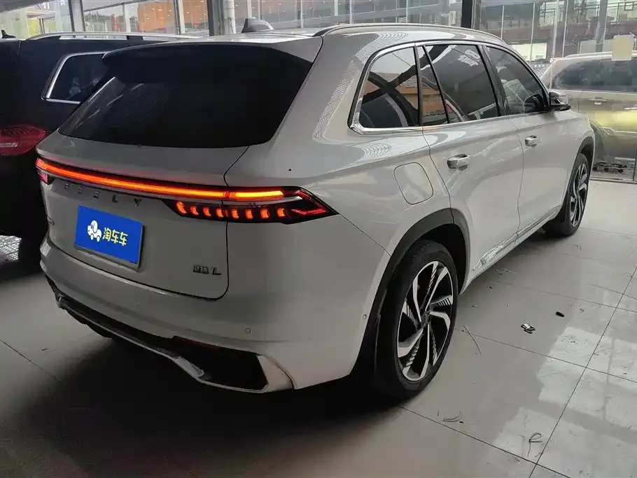 Geely Xingyue L 2024 из CN, фото 2