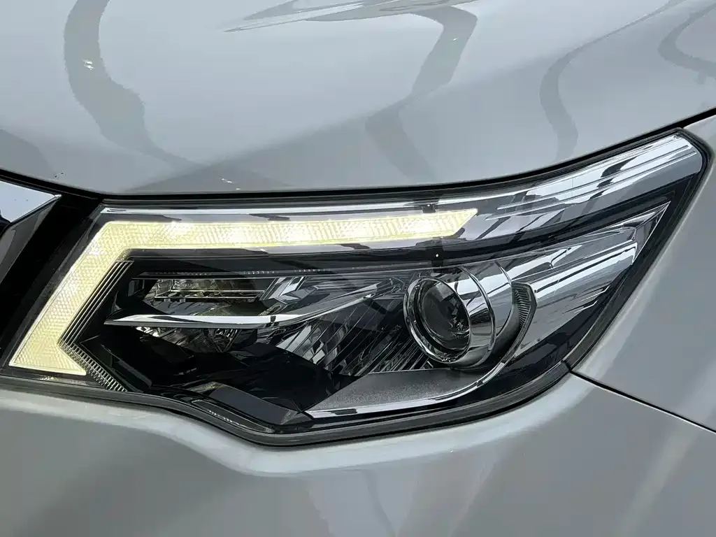 Nissan Terra 2022 из CN, фото 5