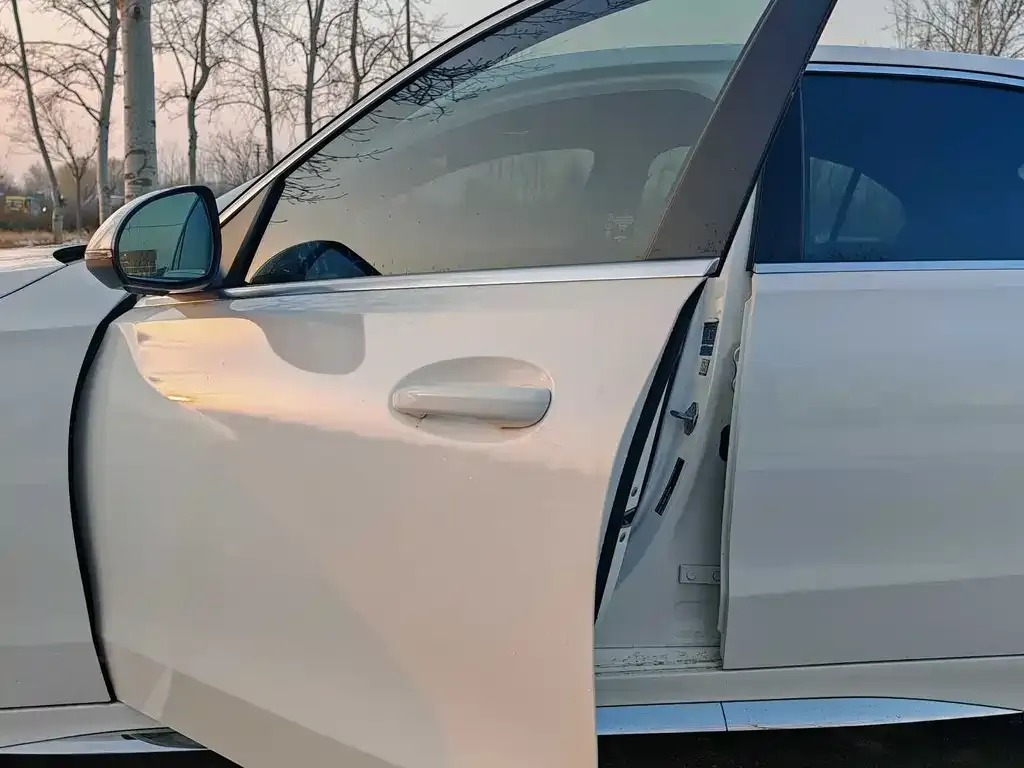 Mercedes-Benz C-Class 2023 из CN, фото 2