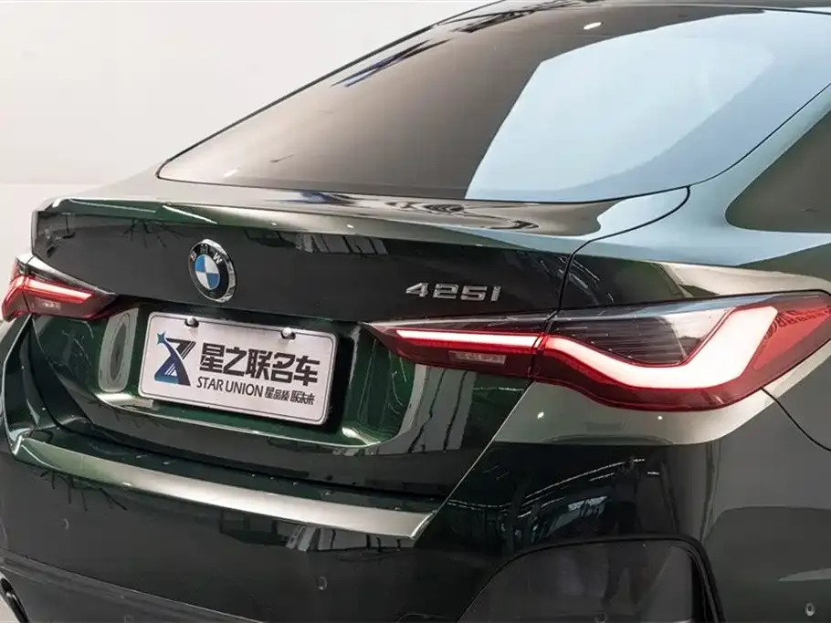 BMW 4 Series 2023 из CN, фото 8