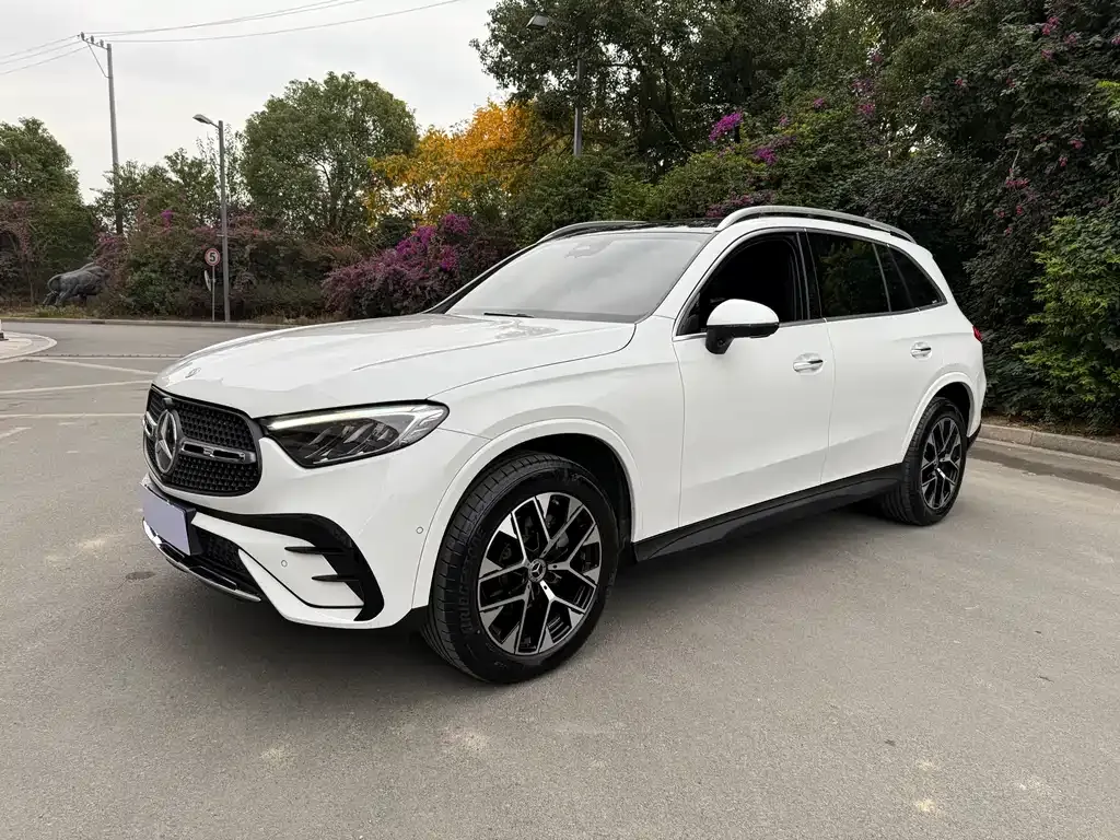Mercedes-Benz GLC 2023 из CN, фото 1
