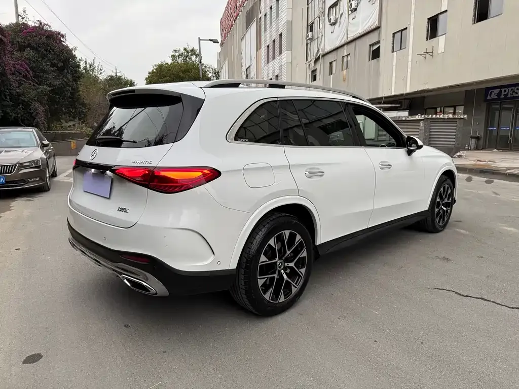 Mercedes-Benz GLC 2023 из CN, фото 10