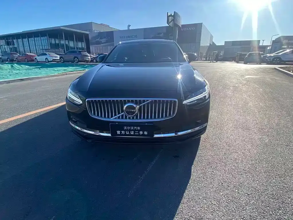 Volvo S90 — фото 8