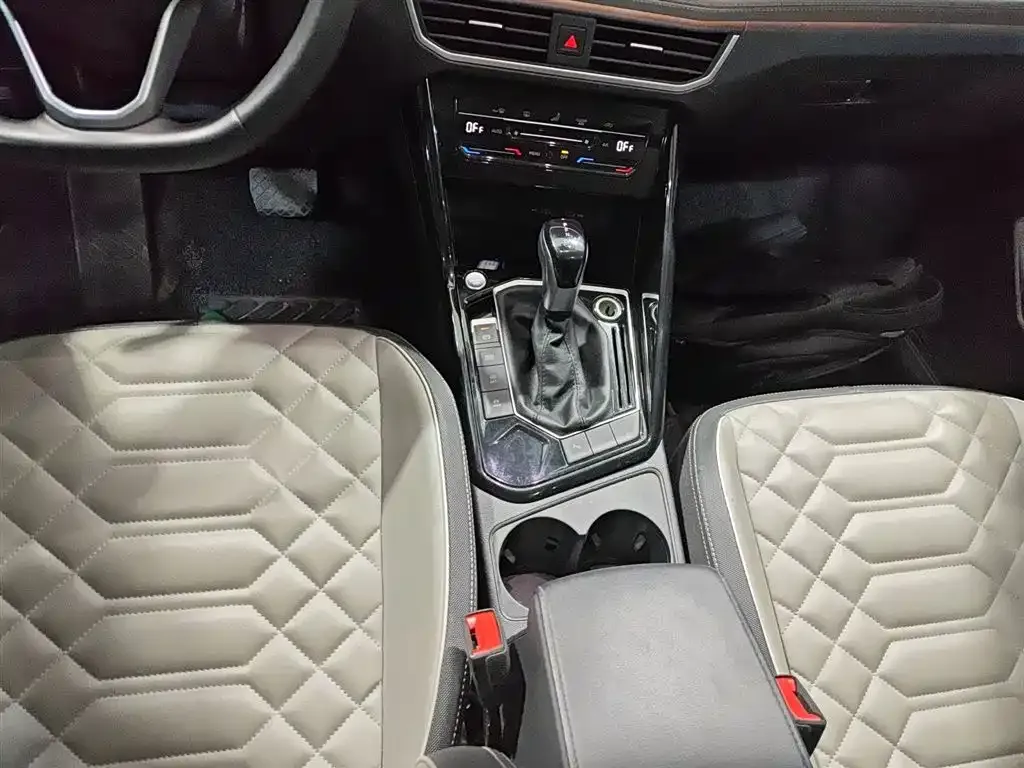Volkswagen Tayron 2023 из CN, фото 6