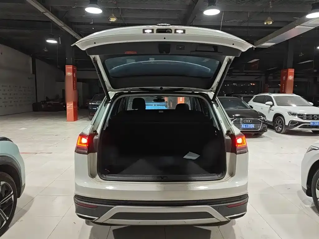 Volkswagen Tayron 2023 из CN, фото 7