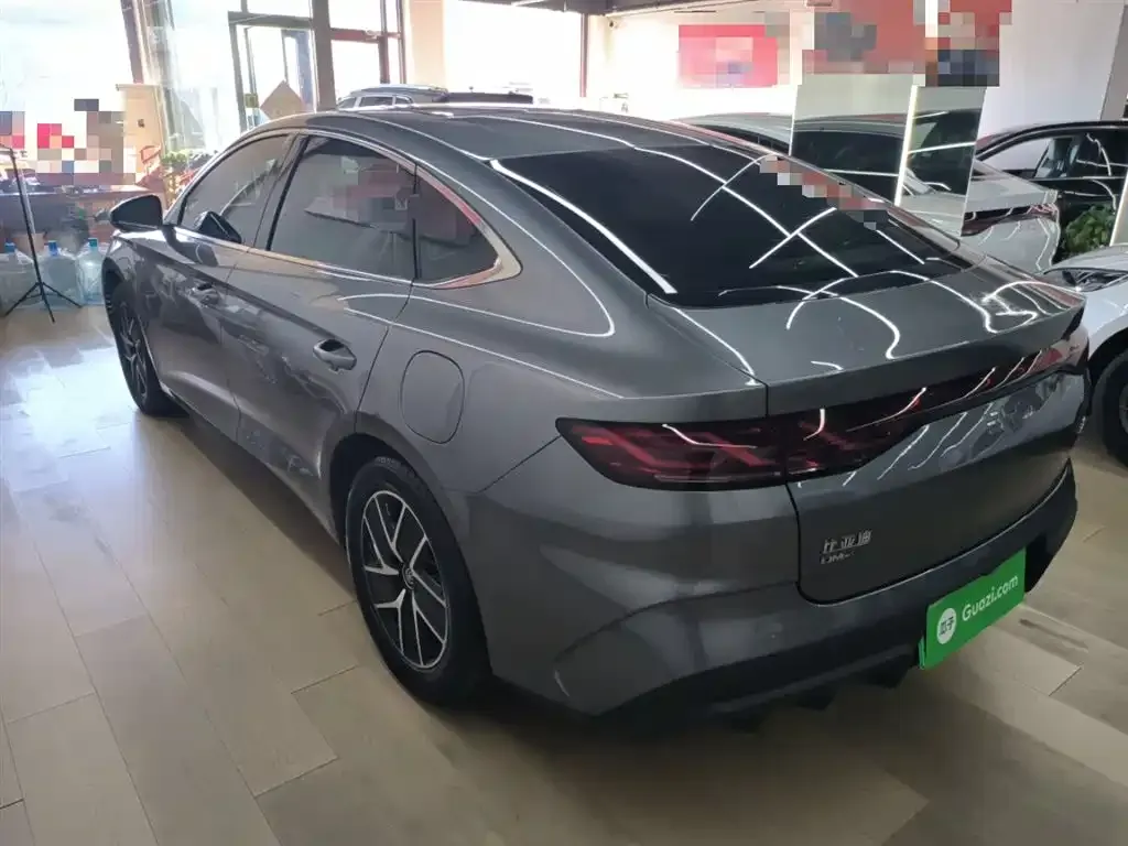 BYD Qin L — фото 8