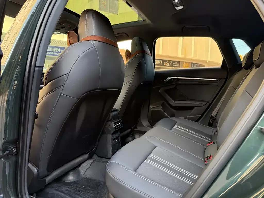 Audi A3 2023 из CN, фото 10
