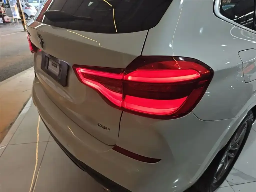 BMW X3 2021 из CN, фото 2