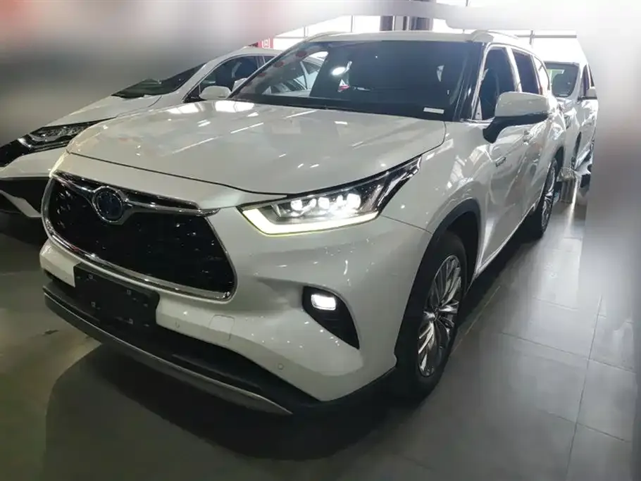 Toyota Highlander 2022 из CN, фото 1