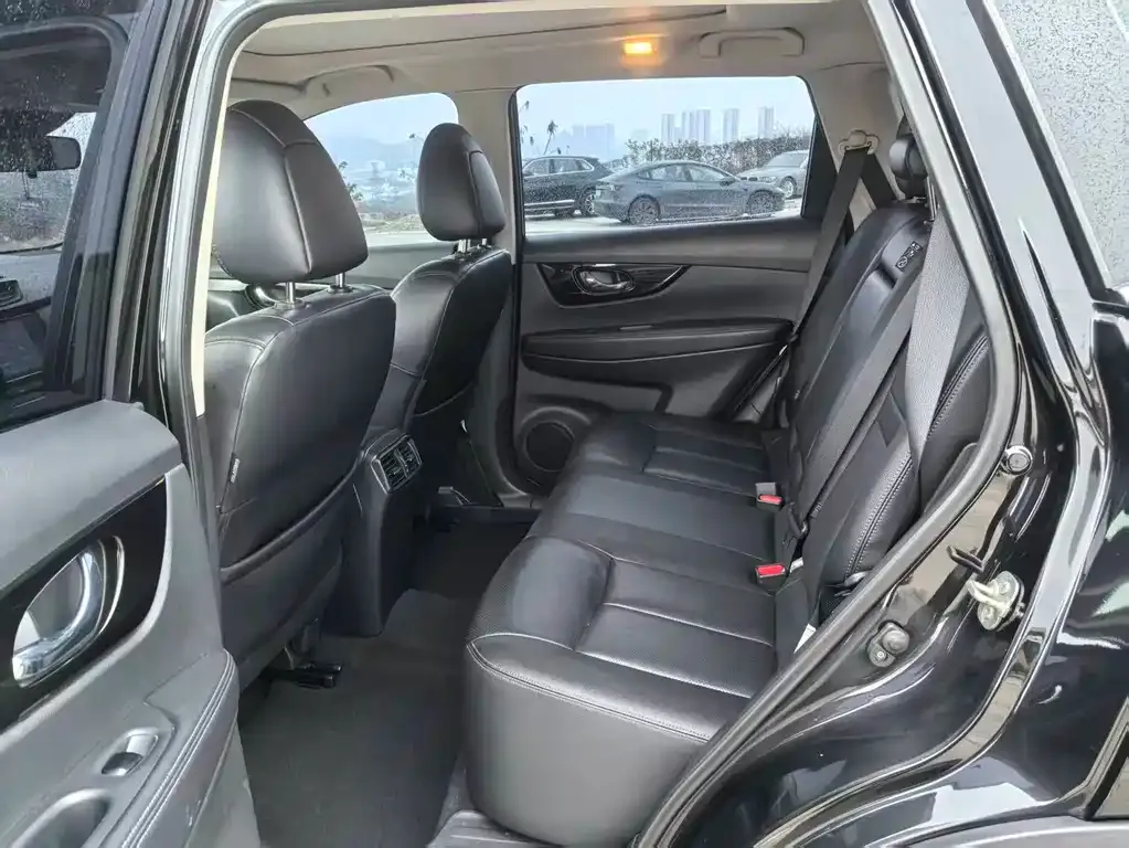 Nissan X-Trail 2021 из CN, фото 8