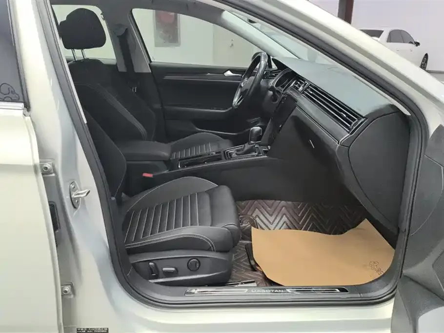 Volkswagen Magotan 2021 из CN, фото 5