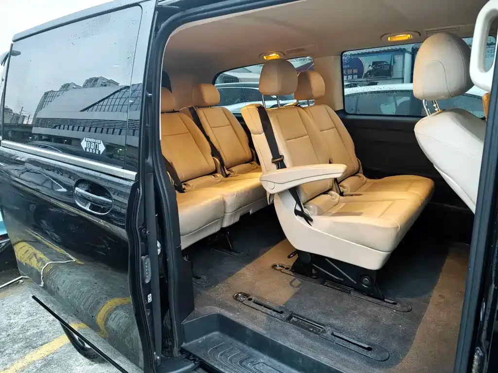 Mercedes-Benz Vito 2022 из CN, фото 4