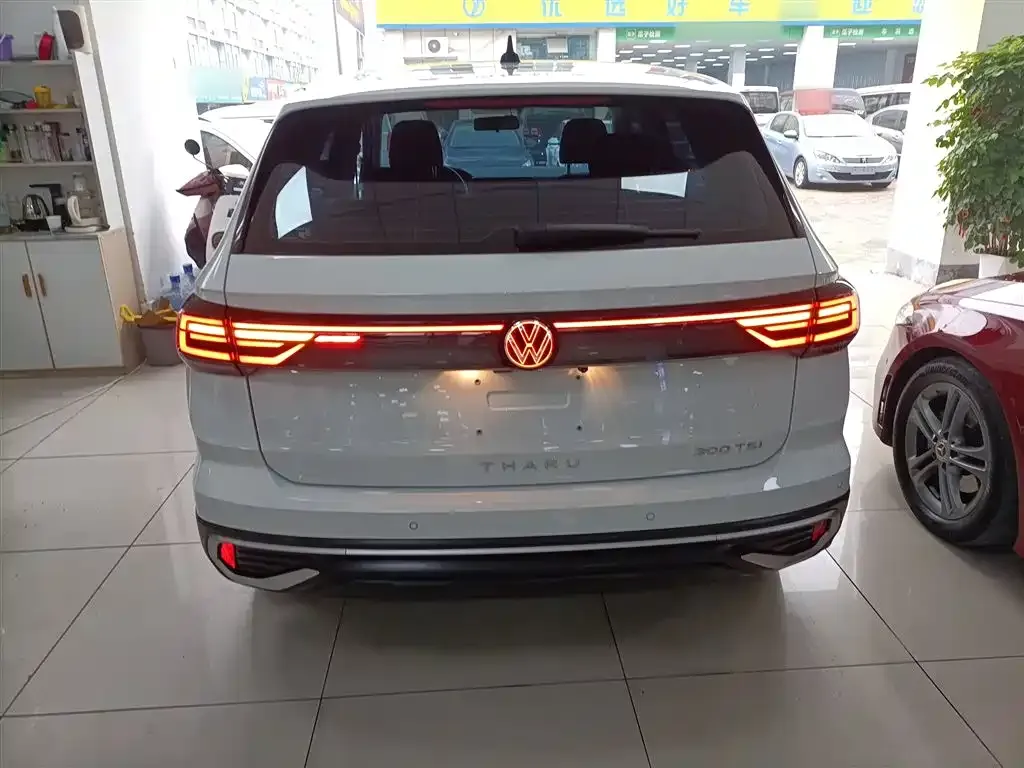Volkswagen Tharu 2024 из CN, фото 6