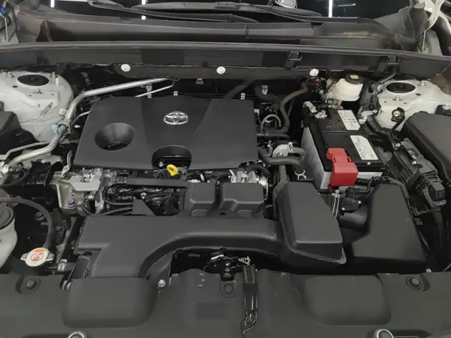 Toyota Harrier 2021 из CN, фото 9