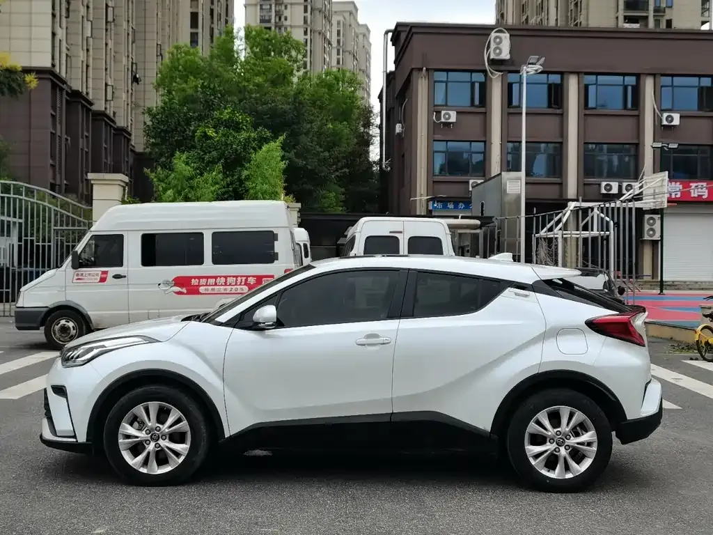 Toyota IZOA 2021 из CN, фото 4