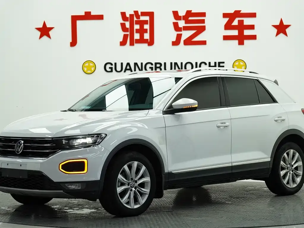 Volkswagen T-Roc 2021 из CN, фото 1