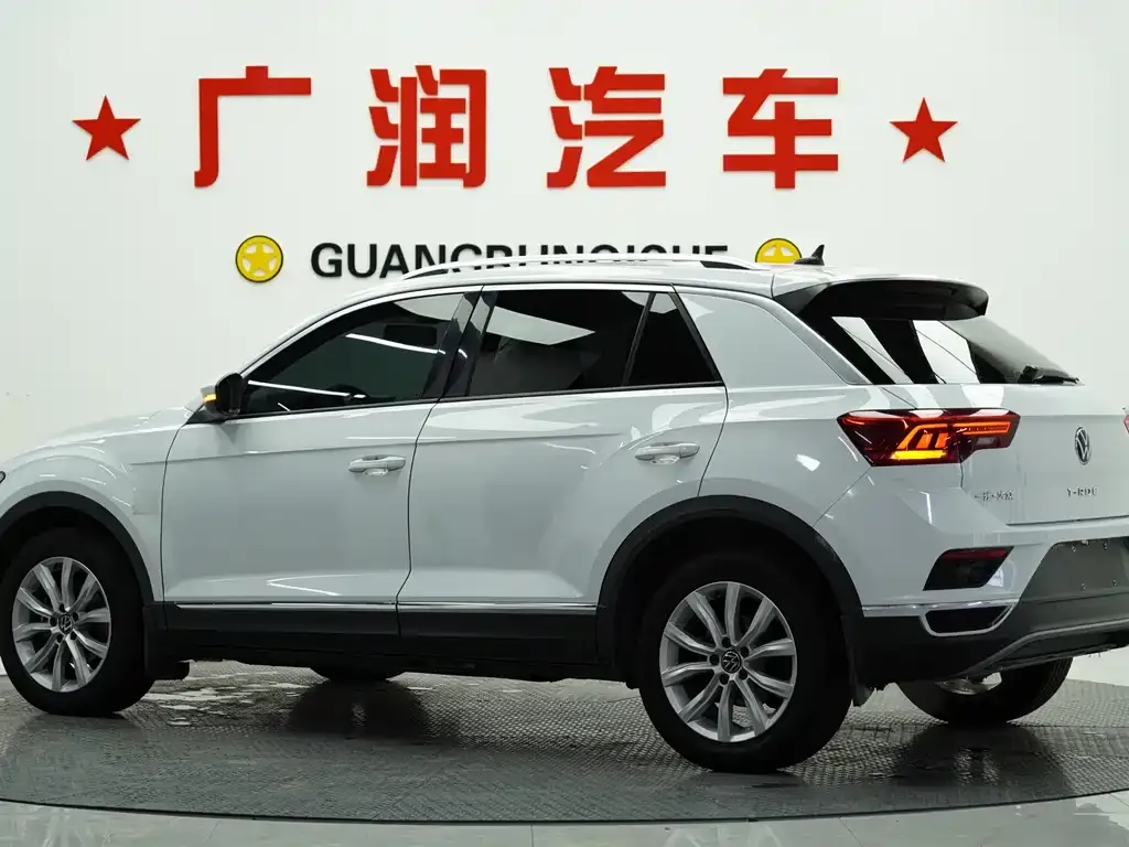 Volkswagen T-Roc 2021 из CN, фото 10