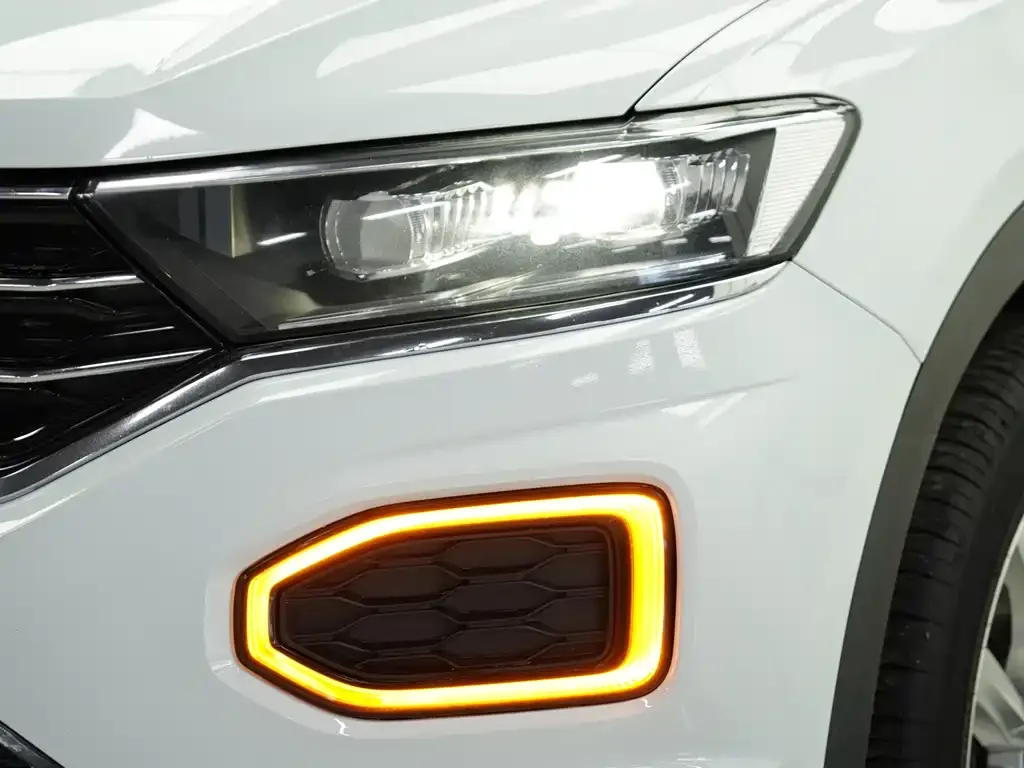 Volkswagen T-Roc 2021 из CN, фото 5