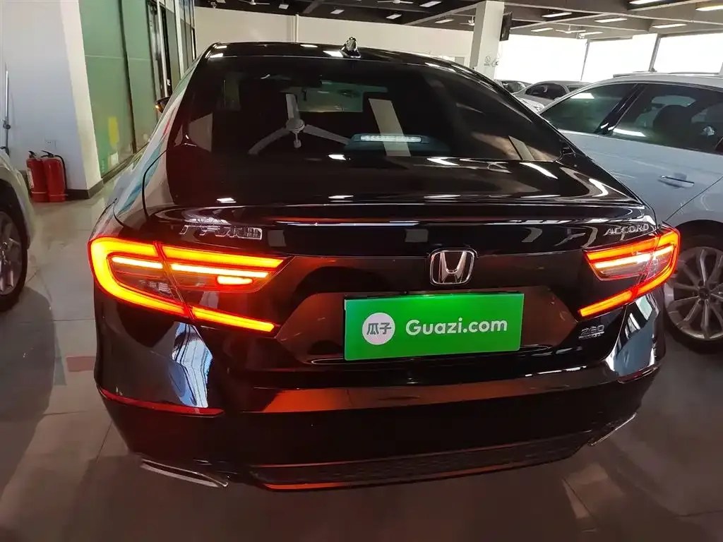Honda Accord 2023 из CN, фото 5