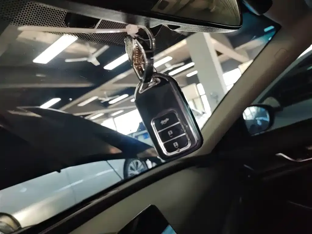 Honda Accord 2023 из CN, фото 9