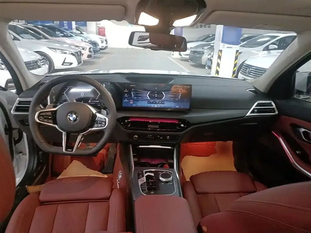 BMW 3 Series 2024 из CN, фото 10