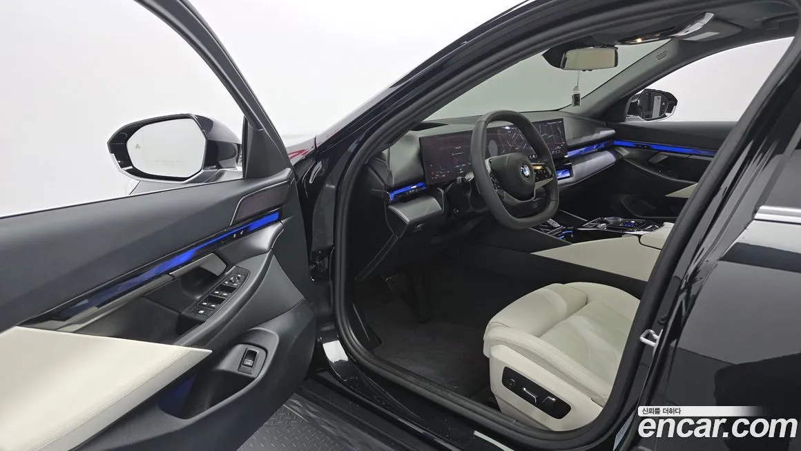 BMW 5-Series 2025 из KR, фото 10
