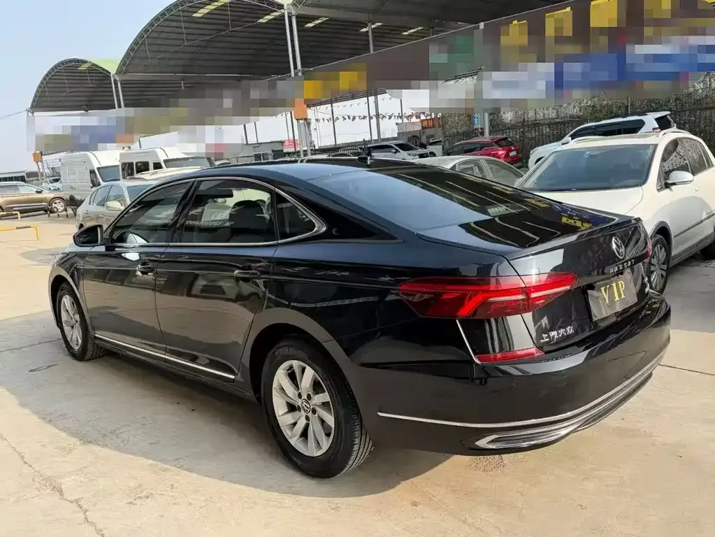 Volkswagen Passat 2021 из CN, фото 8