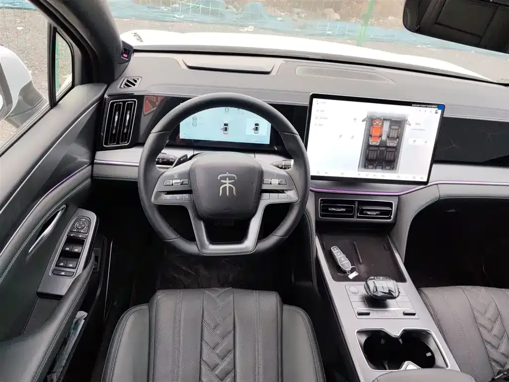 BYD L DM-i 2025 из CN, фото 8