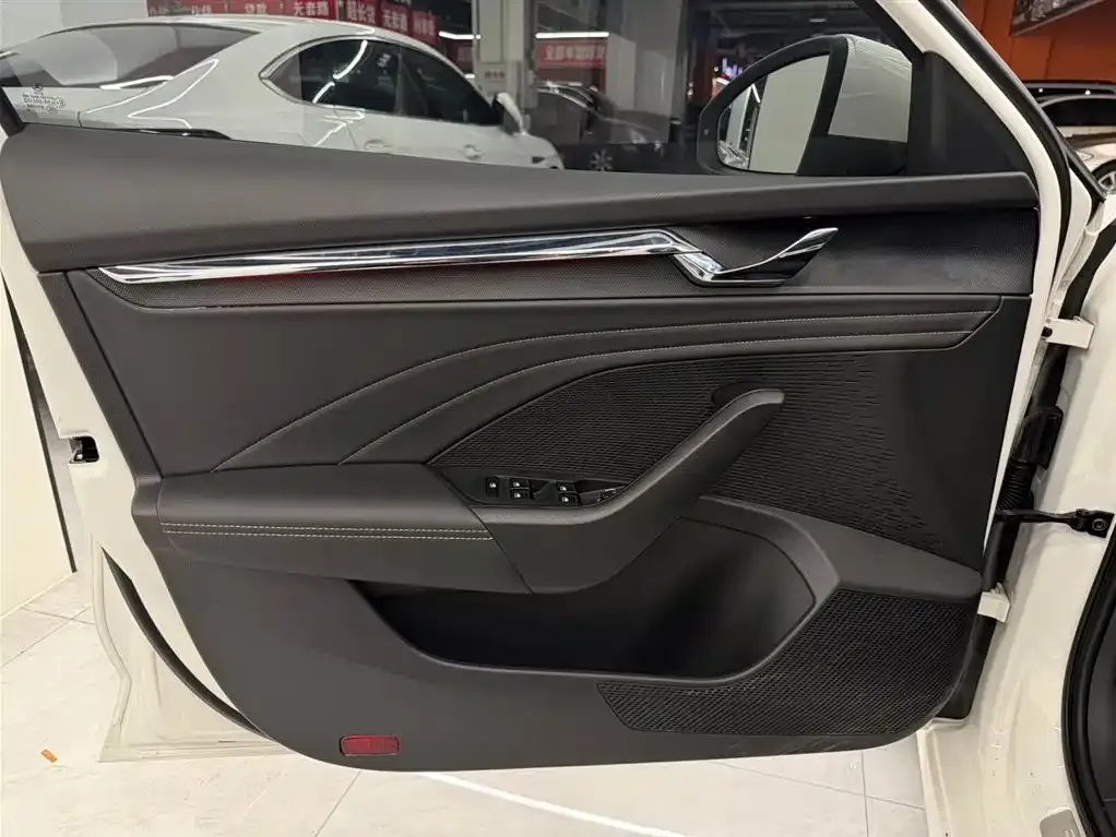 Skoda Octavia 2022 из CN, фото 5