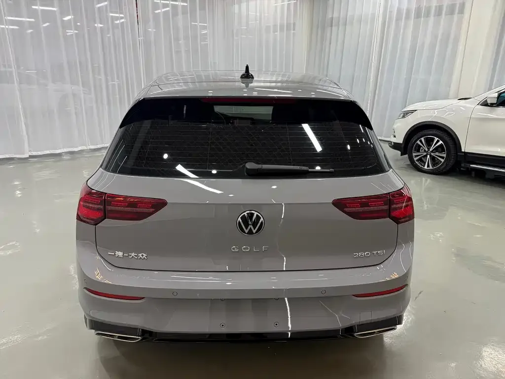 Volkswagen Golf 2021 из CN, фото 8