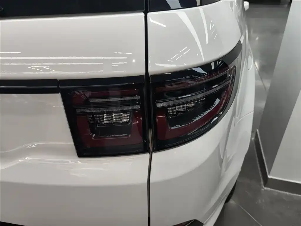 Land Rover Discovery Sport 2021 из CN, фото 3