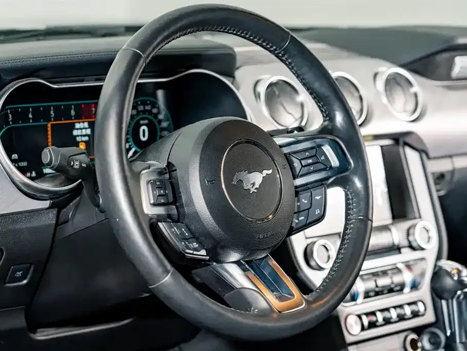Ford Mustang 2023 из CN, фото 10