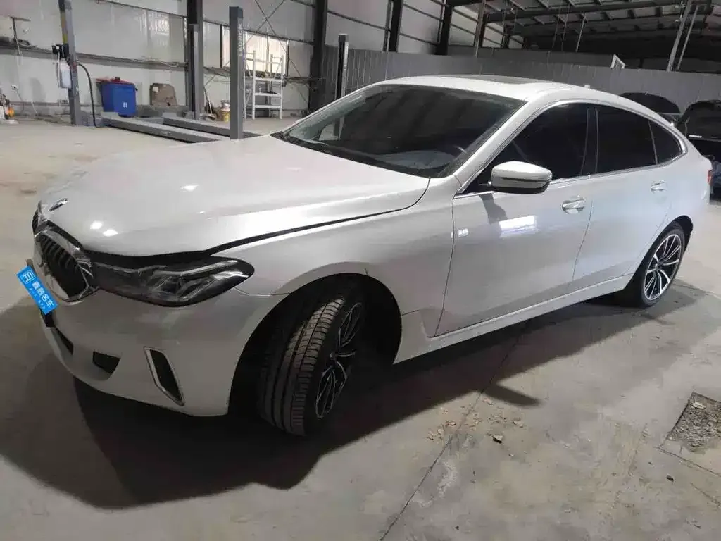 BMW 6 Series GT 2021 из CN, фото 1