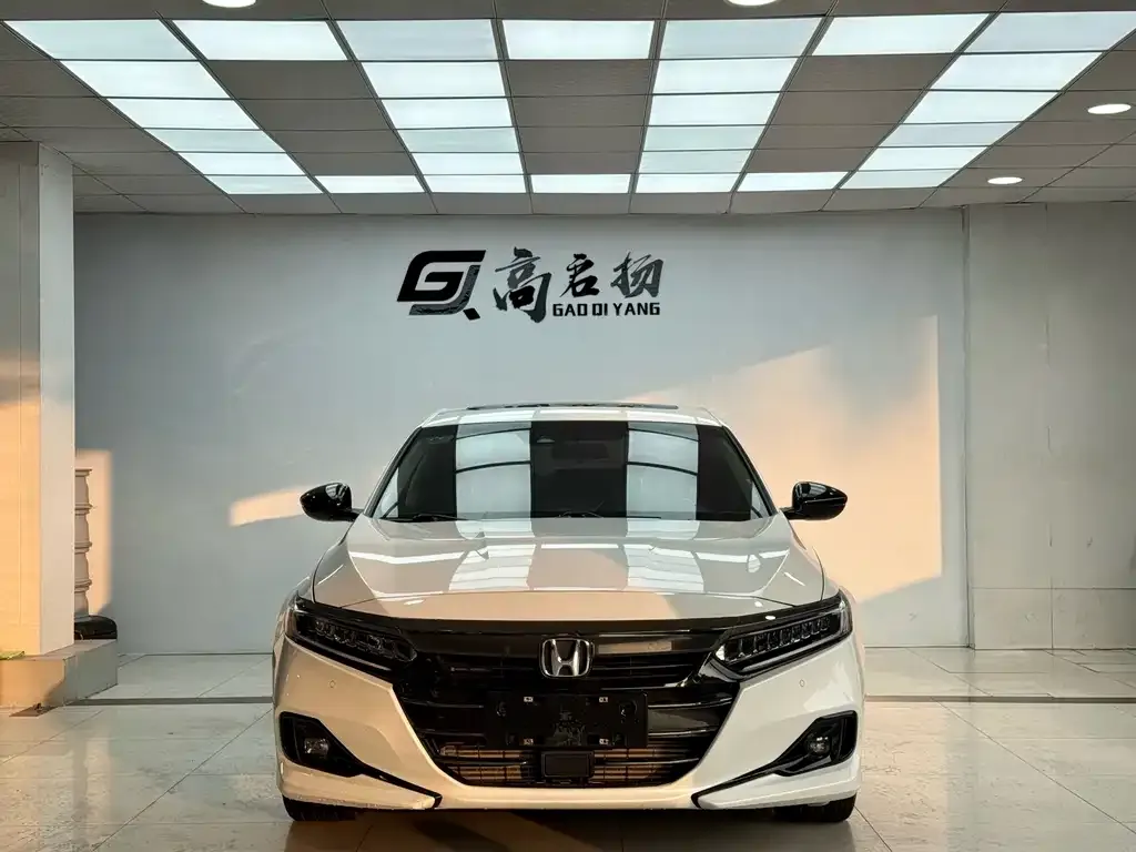 Honda Accord 2022 из CN, фото 2
