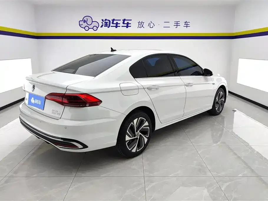 Volkswagen Bora 2024 из CN, фото 3