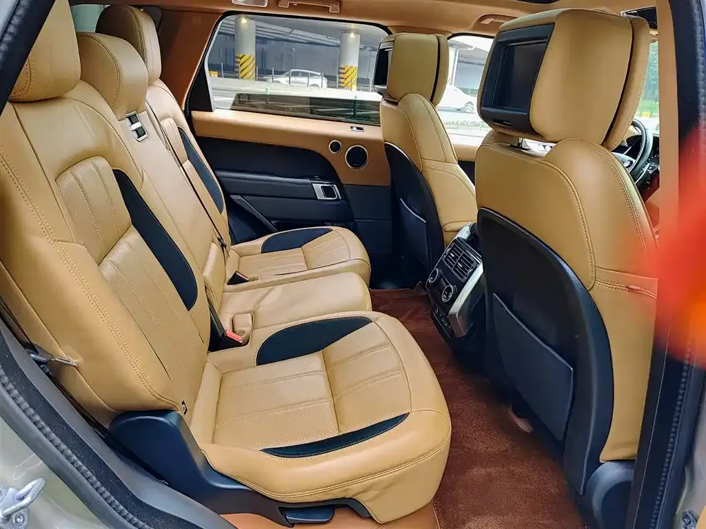 Land Rover Sport 2022 из CN, фото 2