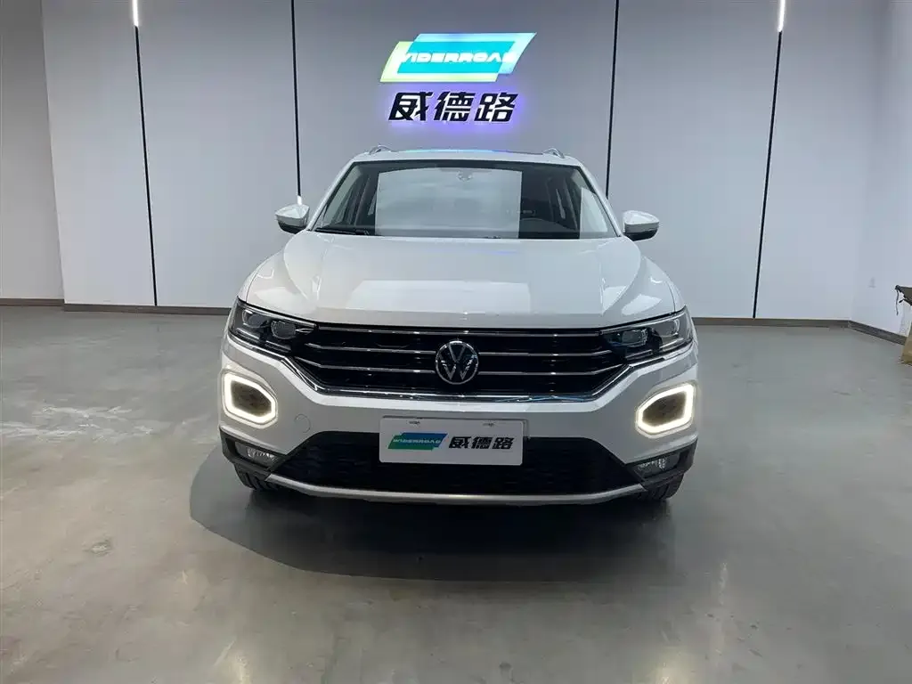 Volkswagen T-Roc 2021 из CN, фото 2