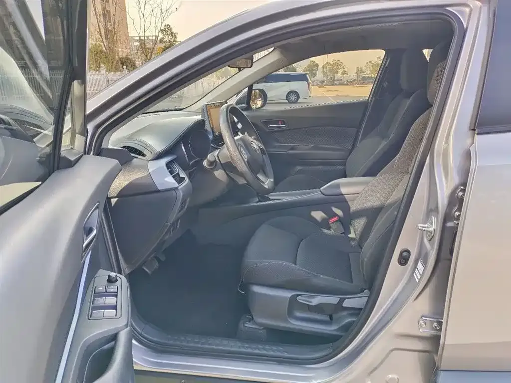 Toyota IZOA 2022 из CN, фото 8