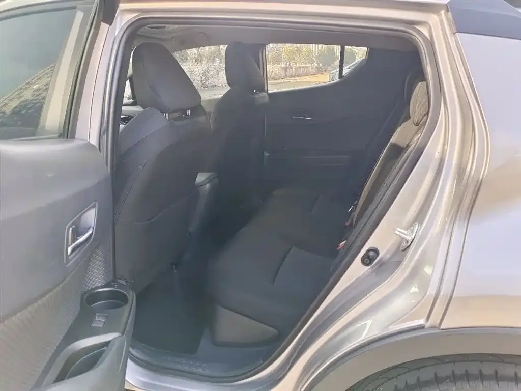 Toyota IZOA 2022 из CN, фото 2