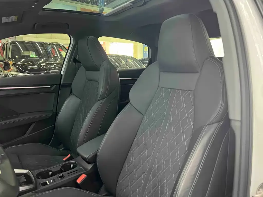 Audi A3 2022 из CN, фото 9